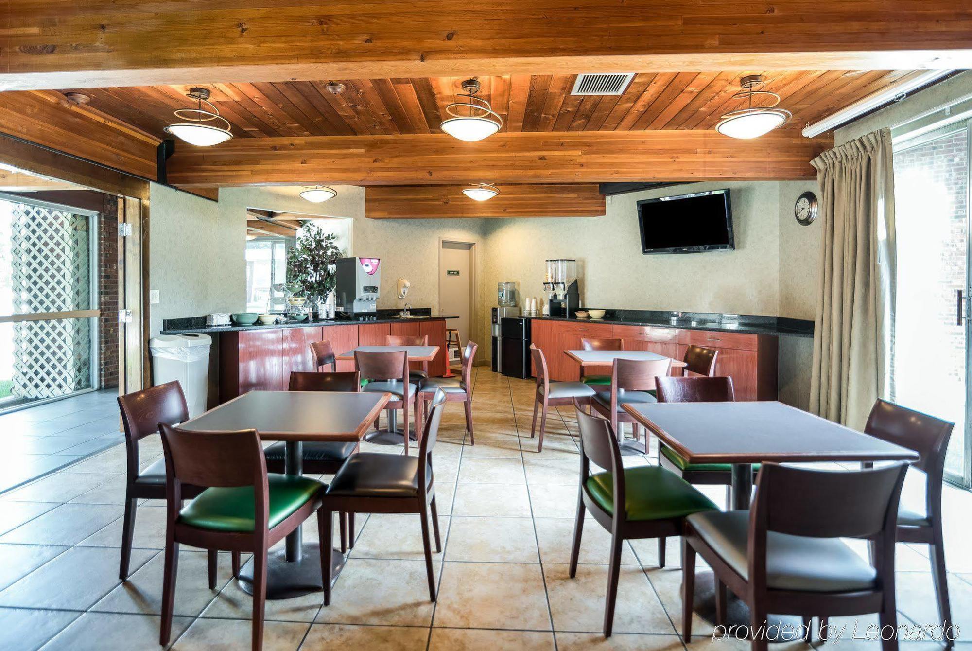 Rodeway Inn Greenfield Exterior foto